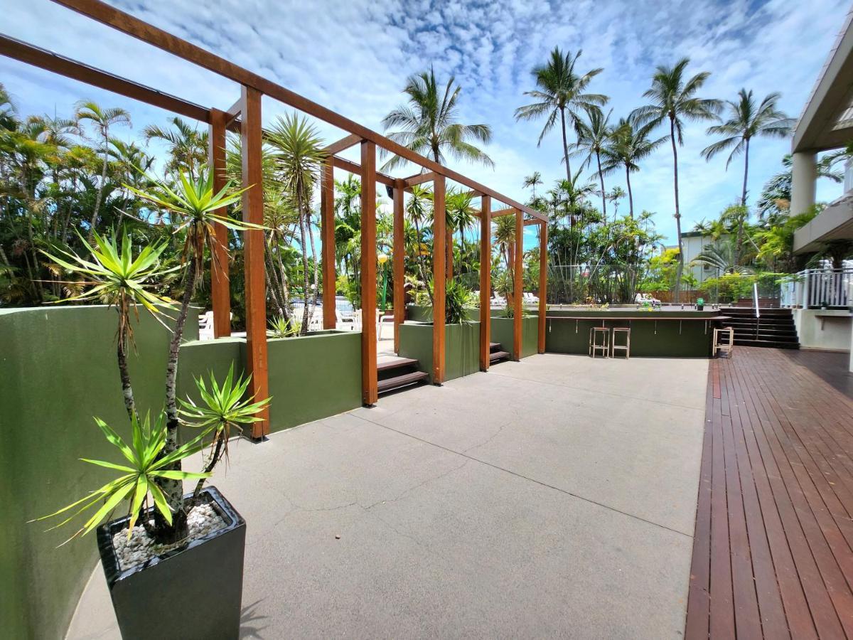Cairns Luxury Seafront Apartment Екстер'єр фото